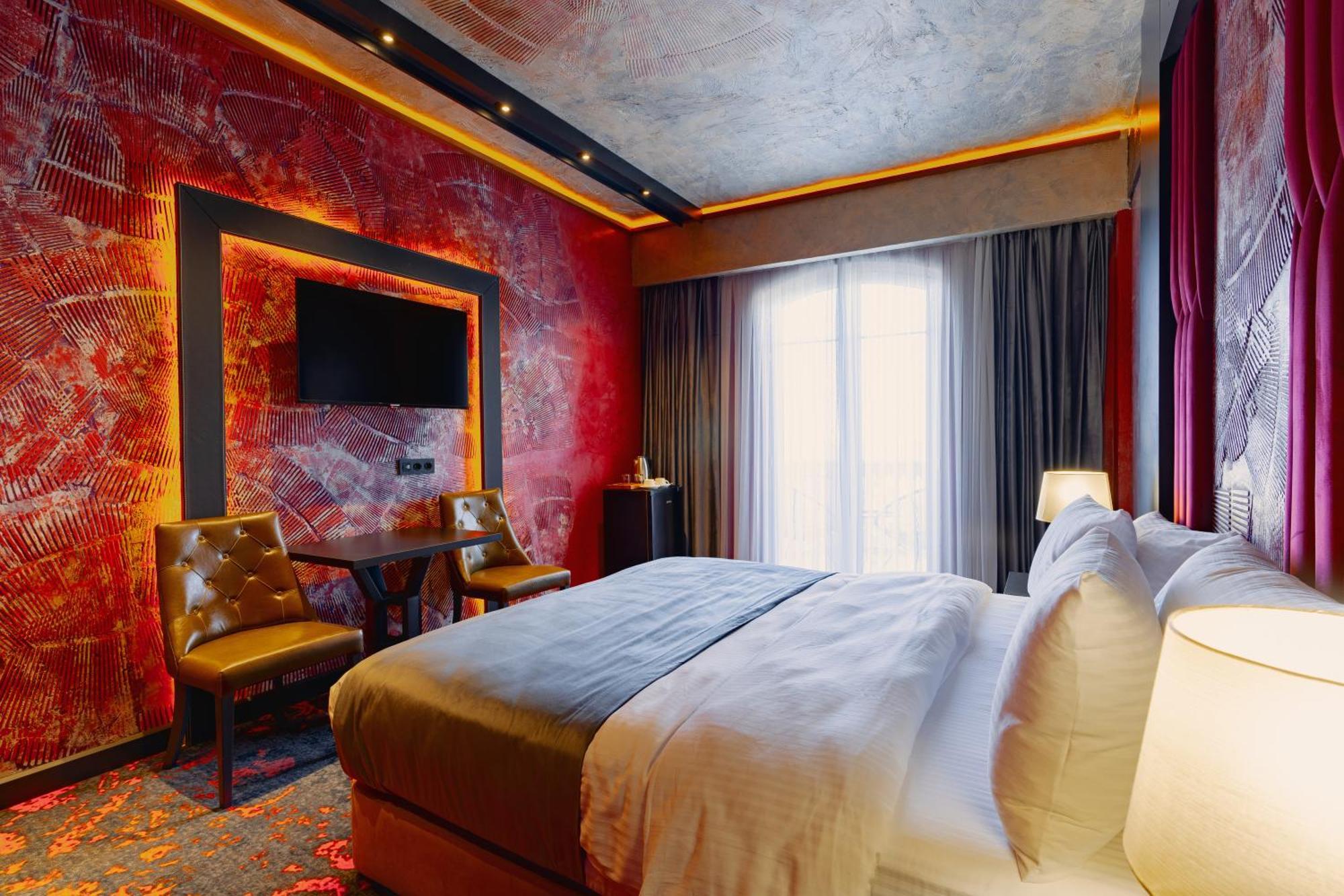 Tapis Rouge Design Boutique Hotel Batoumi Extérieur photo Deluxe room